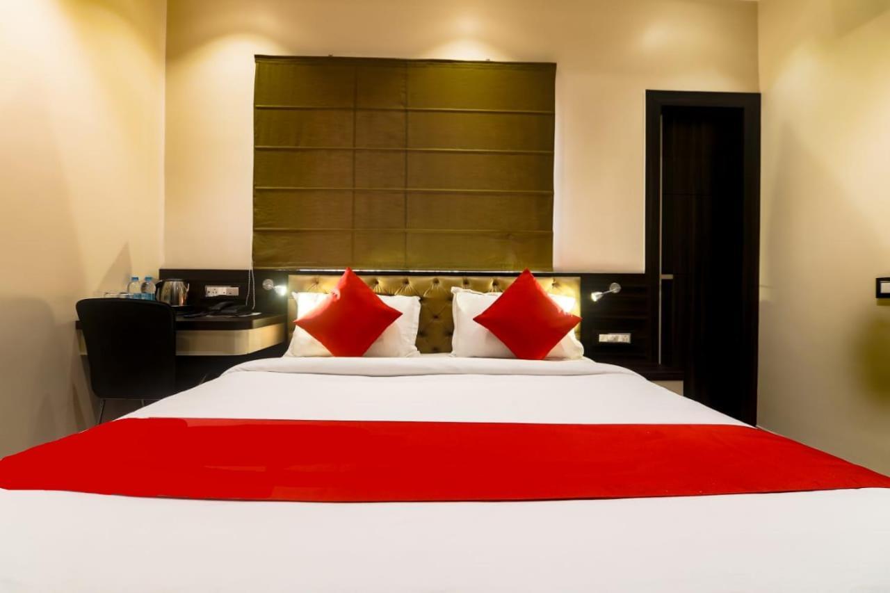 Aditya Residency Guwahati Exterior foto